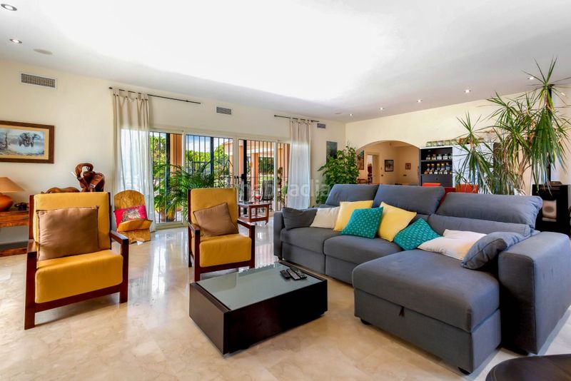 Foto ea5d9d6c-a5d4-4c38-9a7a-022c31278492. Chalet en La Capellanía - El Higuerón Benalmádena