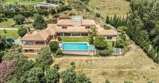 Masia a La Capellanía - El Higuerón