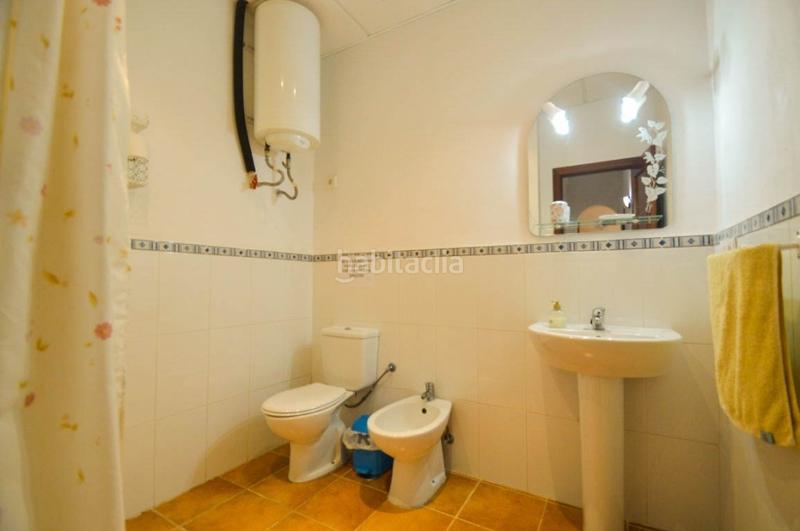 Foto fddcf3a5-2f83-42a3-ae7e-c0747654b493. Mas avec parking piscine dans Archidona