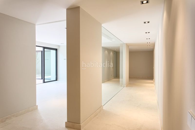 Foto 624e1383-47c6-48f7-8ea3-3da4cc93a84e. Xalet amb aparcament piscina a los arqueros - puerto del almendro Benahavís