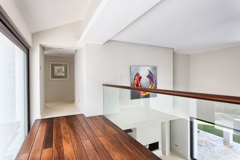 Foto 82d7b823-3134-4f6b-bf9e-1956511b4582. Xalet amb aparcament piscina a los arqueros - puerto del almendro Benahavís