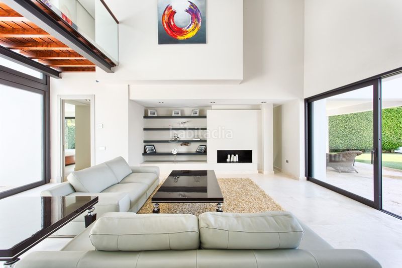 Foto 9a27f944-9865-4ed6-b144-76d205d6d57d. Xalet amb aparcament piscina a los arqueros - puerto del almendro Benahavís