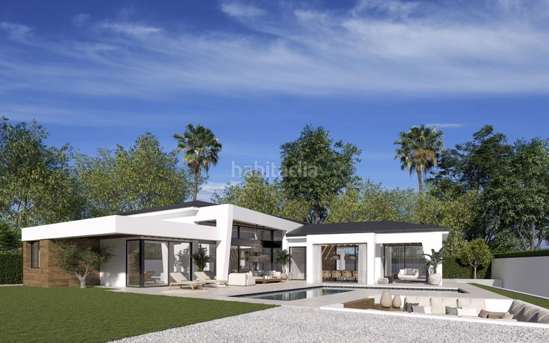 Foto b5b011e9-a9d5-4b5f-889a-0ddea6cec73a. Chalet en Las Brisas Marbella