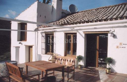 Foto 27520603-435c-4eee-bd46-79812810e318. Chalet en Parque Central Estepona