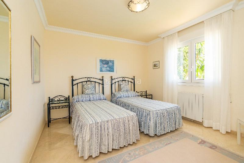 Foto 8b552883-2124-4ac9-8a3f-b3cc1b9d958b. Chalet en la cala Mijas Mijas