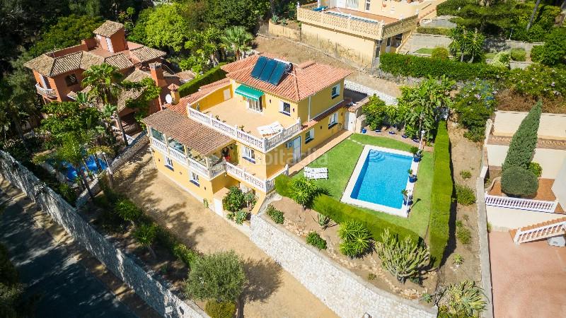 Foto a1b5c792-5d9d-4804-9a2d-7112d40eb2ca. Chalet en la cala Mijas Mijas
