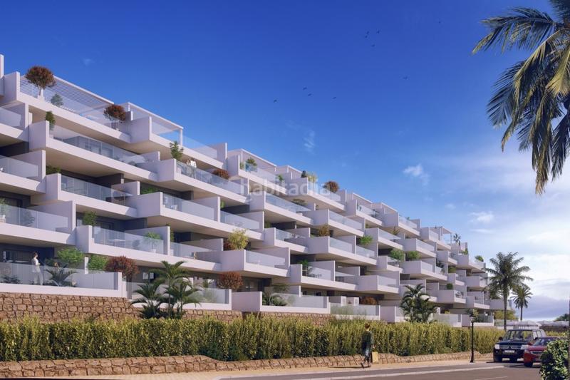Foto f39a9c08-a9b1-4981-902a-2f7c8784f420. Attique avec parking piscine dans Manilva pueblo Manilva