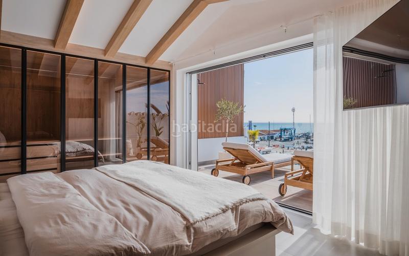 Foto 651c24a5-ded9-4f52-8fb4-72a77b04d827. Dachwohnung mit heizung in Puerto Banús Marbella