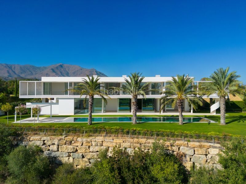 Foto 1c0eeff4-4fb5-4795-9349-556a03c6ff0f. Xalet amb aparcament piscina a Casares golf - Casares del sol Casares