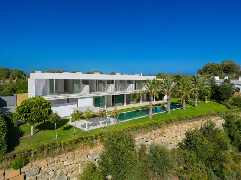 Foto 7c4bba8a-6ec5-47fb-8609-9256c8ff5d61. Xalet amb aparcament piscina a Casares golf - Casares del sol Casares
