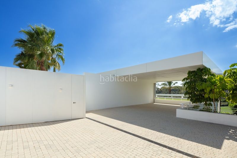 Foto 5e9ce3c4-2e1b-4e22-80a0-1cf4f321b130. Xalet amb aparcament piscina a Casares golf - Casares del sol Casares