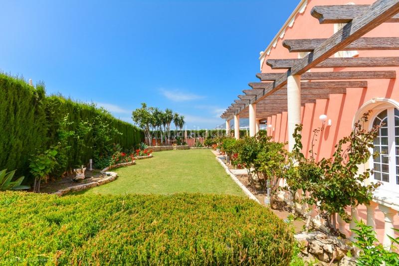 Foto 78c50556-47d4-4be6-b21c-c84741f11962. Chalet mit heizung parking pool in Hacienda Torrequebrada Benalmádena