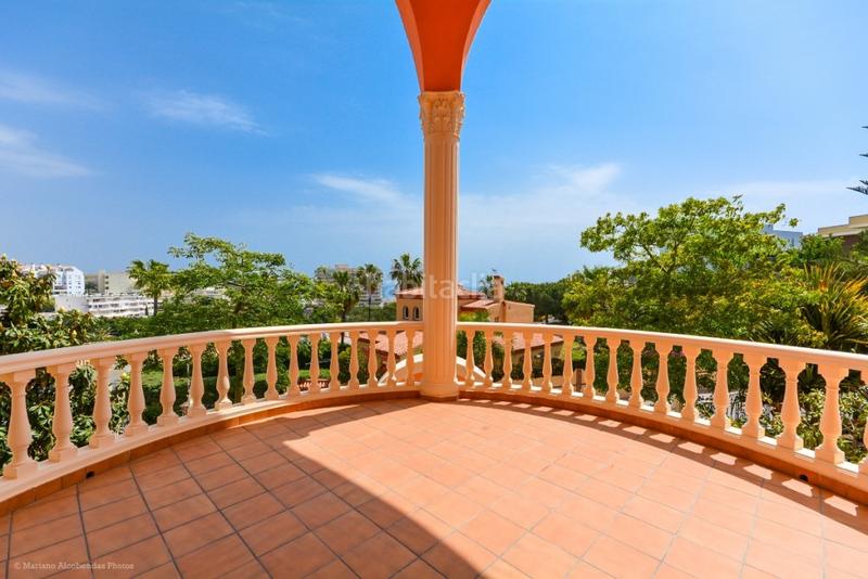 Foto 382598b7-b949-4417-acbf-c902f589af3b. Chalet con riscaldamento parcheggio piscina in Hacienda Torrequebrada Benalmádena