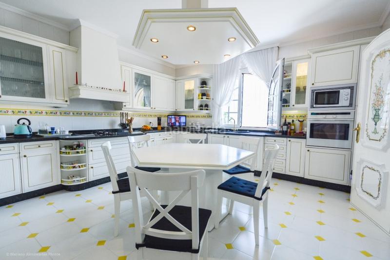 Foto e981e721-f59c-4614-8ffe-6255ef51c744. Chalet con riscaldamento parcheggio piscina in Hacienda Torrequebrada Benalmádena