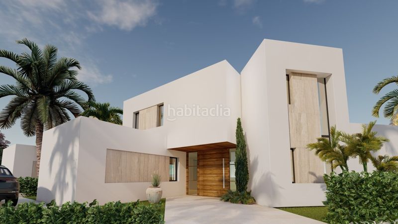 Foto 478299f5-8983-44e2-9b7d-91efd57e42be. Chalet con parcheggio piscina in Parque Central Estepona