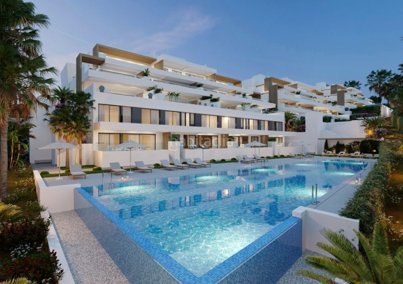Foto 39f8934e-2bc3-4e76-a4a2-017eafe9b689. Apartament amb aparcament piscina a Centro Estepona