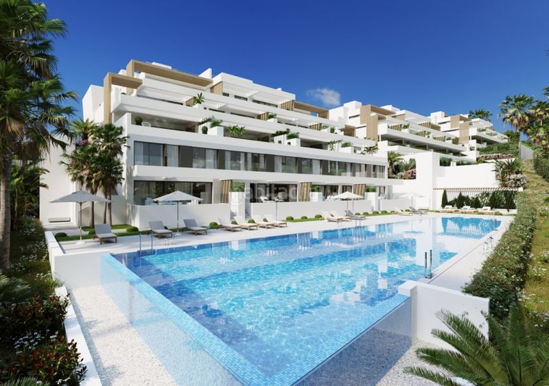 Foto e147838e-0d76-4f45-b509-8d5887a1d46e. Apartament amb aparcament piscina a Centro Estepona