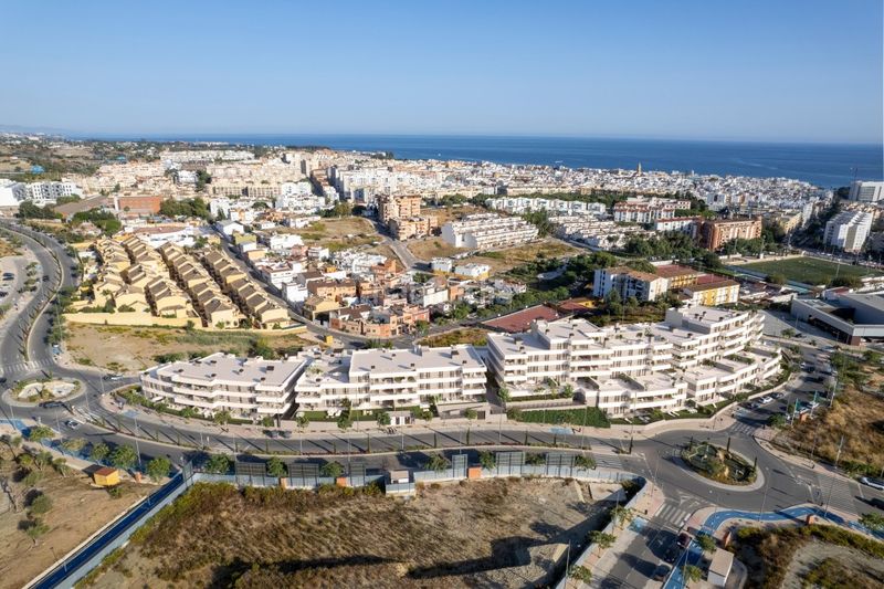 Foto 45e698b4-ecfe-4aeb-ae29-55d9ba9bea1e. Apartamento en Parque Central Estepona