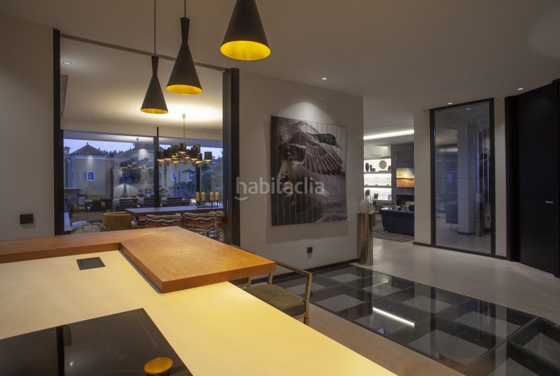 Foto d3713643-8864-4608-b391-01613c037a0f. Xalet amb aparcament piscina a Las Brisas Marbella