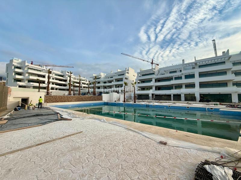 Foto 05b29c5f-8fcb-46ca-a60a-fe454346a8a3. Attico con parcheggio piscina in Parque Central Estepona