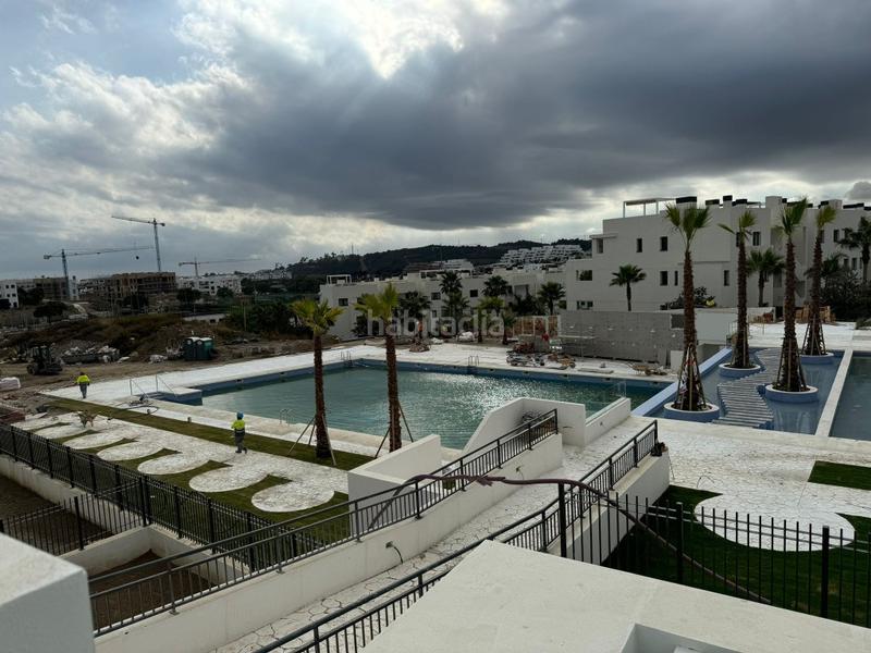 Foto 83108842-007c-4268-ab90-f9b897ce0aa9. Dachwohnung mit parking pool in Parque Central Estepona