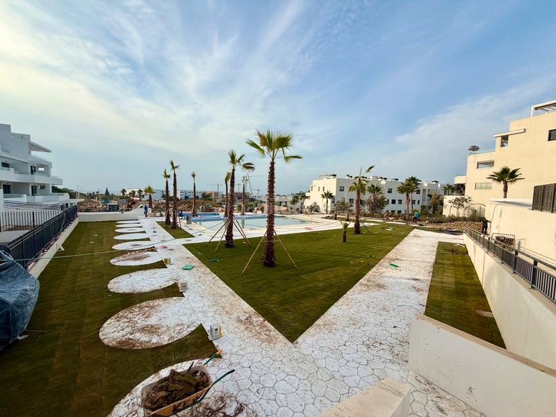 Foto 939b5109-eed1-40f5-8545-d5cd1b67afa5. Penthouse with parking pool in Parque Central Estepona