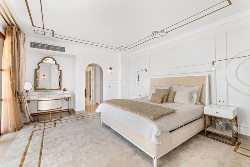 Foto 503d4b9f-3bf3-4d53-9746-801c3d5a89fa. Chalet with parking pool in Guadalmina Baja Marbella