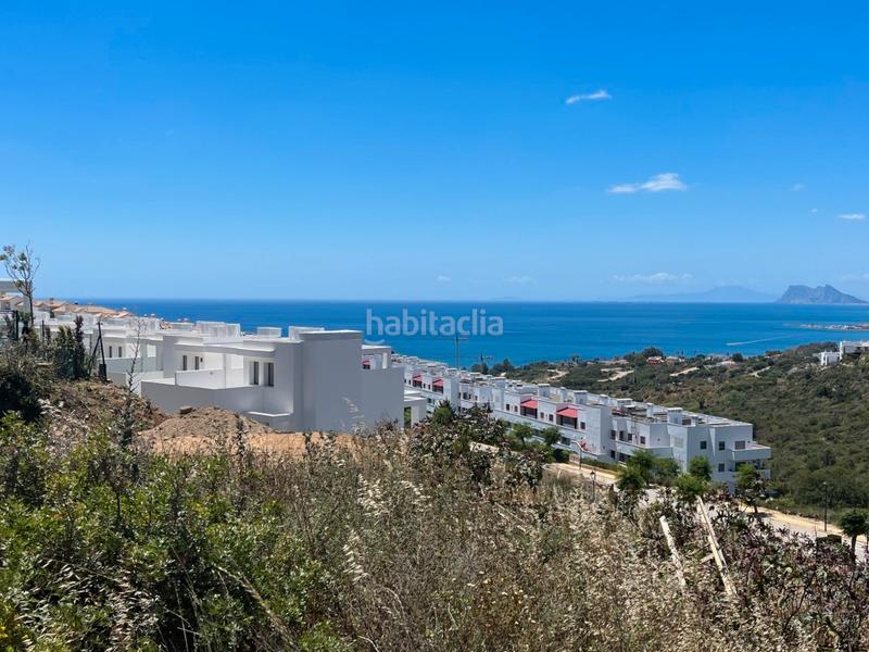 Foto 71d2a448-dea1-40a5-abc1-f2b23990f4d6. Casa aparellada amb aparcament piscina a Manilva pueblo Manilva