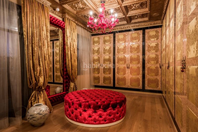 Foto 484a5625-bcfc-4434-a2f7-a8b0f8297f1f. Xalet amb calefacció aparcament piscina a Nagüeles Alto Marbella