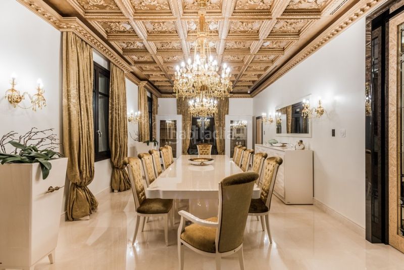 Foto 87da0b00-5ad3-4e7a-a23b-e1614d48d184. Xalet amb calefacció aparcament piscina a Nagüeles Alto Marbella