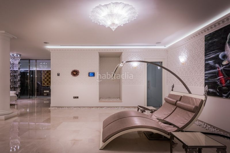 Foto d948a482-ba52-45da-a8b8-89daf906ad7c. Xalet amb calefacció aparcament piscina a Nagüeles Alto Marbella