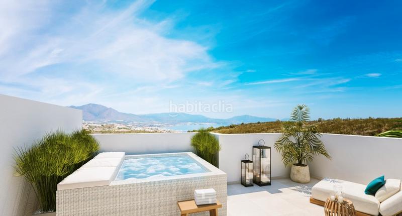 Foto effee067-be53-49f0-a0f0-cf82e78a0599. Towny house with parking pool in Manilva pueblo Manilva