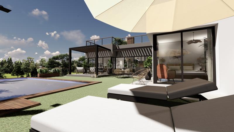 Foto febde6ba-1800-4e79-9dc0-7fdb9d3347a1. Chalet avec piscine dans Parque Central Estepona