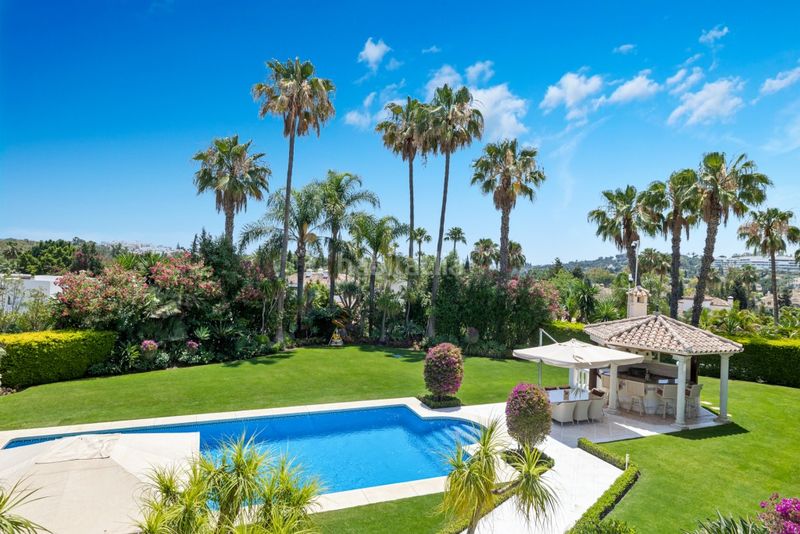 Foto f3529056-df73-465f-a596-aa6d505a04ac. Xalet amb calefacció aparcament piscina a Los Naranjos Marbella