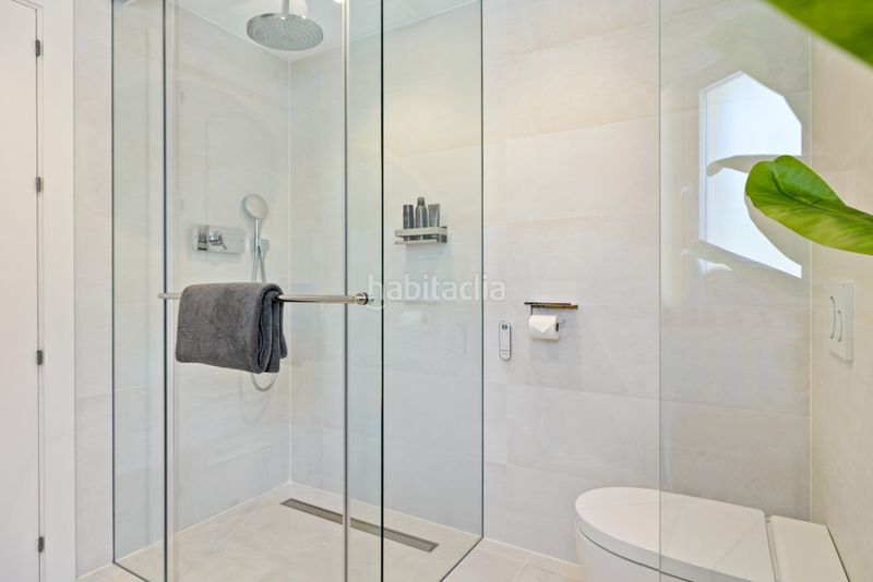 Foto f6aecf72-e87f-4285-8b83-bc947b4f30db. Xalet amb calefacció aparcament piscina a Los Naranjos Marbella