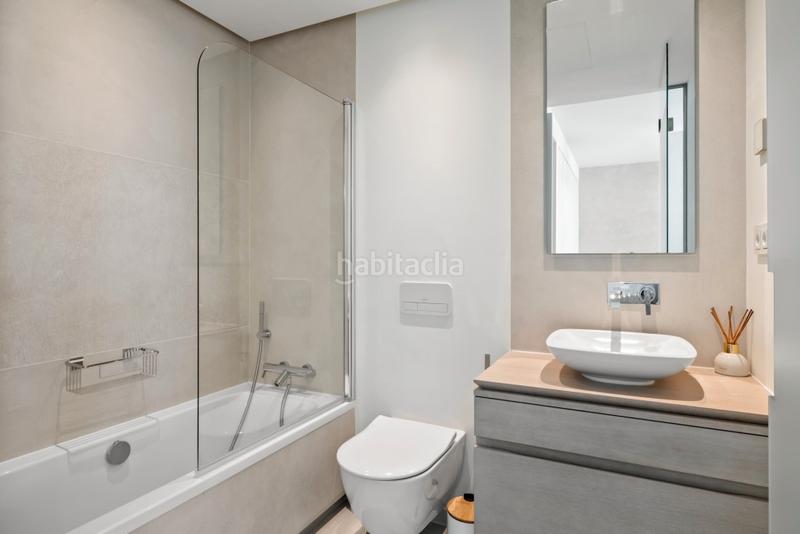 Foto 425c9342-c3e5-4b76-8b80-f9edcbb36b97. Apartament amb aparcament piscina a Los Naranjos Marbella