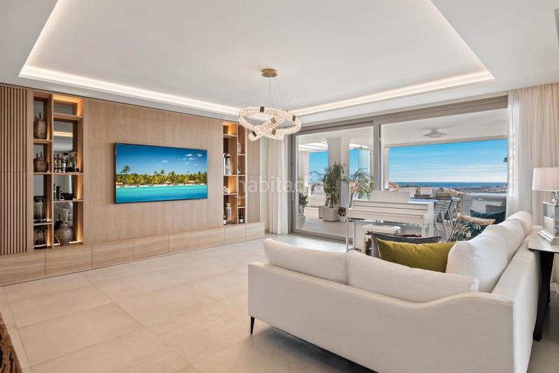 Foto 76f7f8f9-7a52-44de-ab2e-2cc6a22837c9. Appartement avec parking piscine dans Los Naranjos Marbella