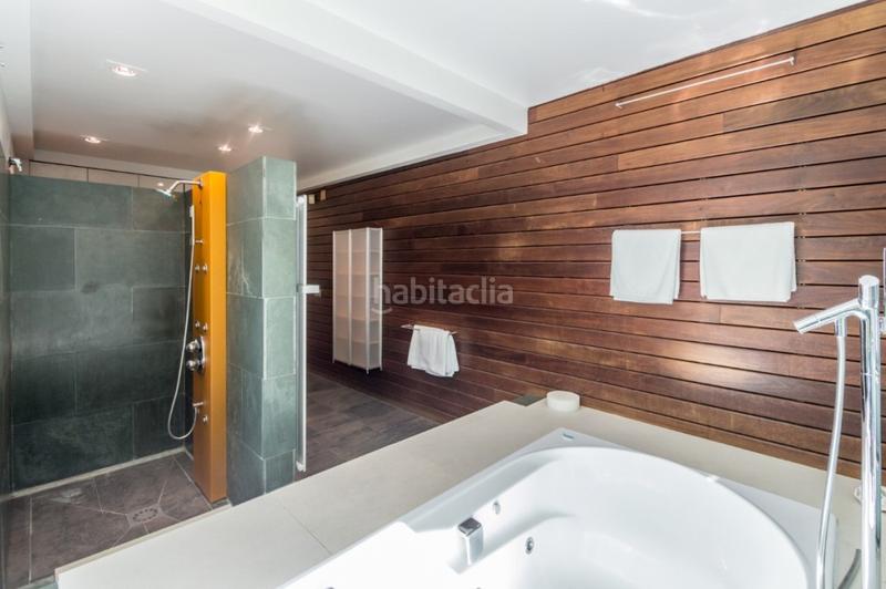 Foto ffb2549d-68da-40ff-b6cb-e7f839f2b3ba. Chalet mit parking pool in La Capellanía - El Higuerón Benalmádena