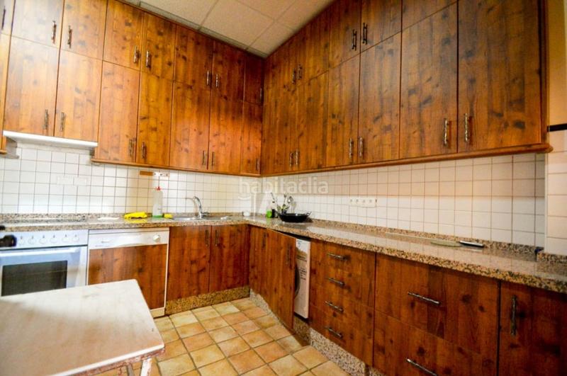 Foto 1a0fcf32-faf9-4676-a4df-3f9890bfd1c5. Bauernhof mit parking pool in Guaro