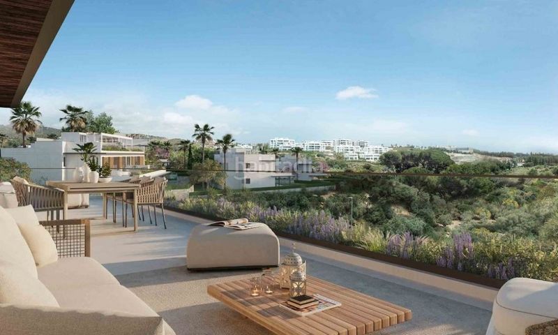 Foto 256b55ea-7ffa-48f2-a068-e9a82128b4cd. Planta baixa amb calefacció aparcament piscina a Marbella