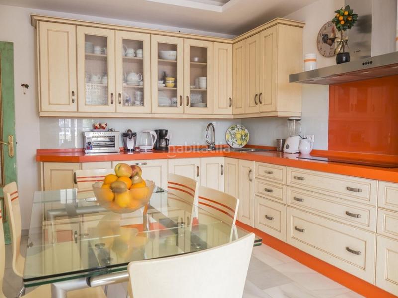 Foto 6ed4952f-d616-493b-81ad-a6667cda2a23. Duplex with parking pool in Castillo Sohail - Myramar Fuengirola