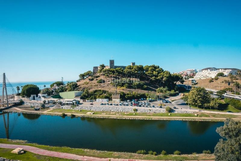 Foto a16974e3-4da1-4773-85dc-abf124d17fd4. Duplex with parking pool in Castillo Sohail - Myramar Fuengirola