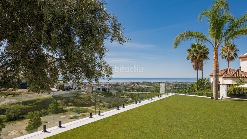 Foto ff247342-130f-4469-97ae-f162a7cd1b31. Xalet amb aparcament piscina a La Quinta Benahavís