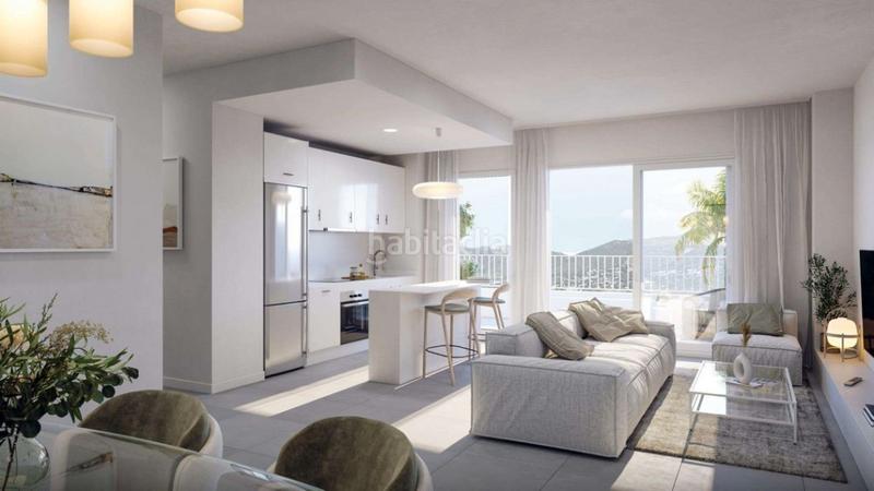 Foto 40d2d586-f542-4313-8f9e-a57cf24c17f9. Penthouse with parking pool in Centro ciudad Fuengirola