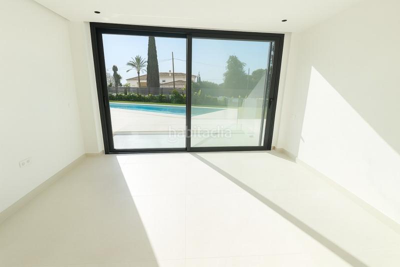 Foto 40b09748-9575-4df9-a2b9-8297b4cfa4dc. Chalet mit heizung parking pool in El Faro de Calaburra - Chaparral Mijas