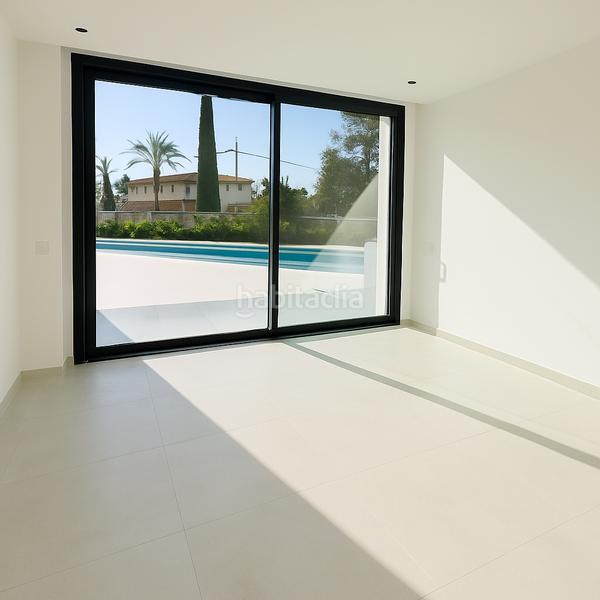 Foto d0a1db7b-49d7-4b70-be12-5cde63ddc058. Chalet with heating parking pool in El Faro de Calaburra - Chaparral Mijas