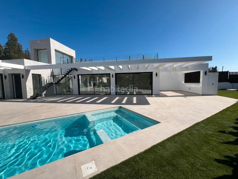 Foto fd70a459-7bfa-4f96-a78b-1ab251c60a3f. Chalet with heating parking pool in El Faro de Calaburra - Chaparral Mijas