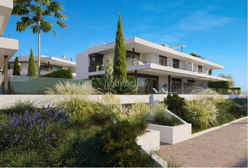 Foto 54b4119a-1f9a-41be-89bc-0f62d8a95029. Dachwohnung mit parking pool in Nagüeles Alto Marbella