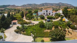 Masia a El Romeral-Peñón de Zapata