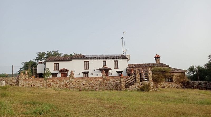 Foto 920b7266-b402-4189-8e05-70ab7512eb8a. Masia amb piscina a Cortes de la Frontera